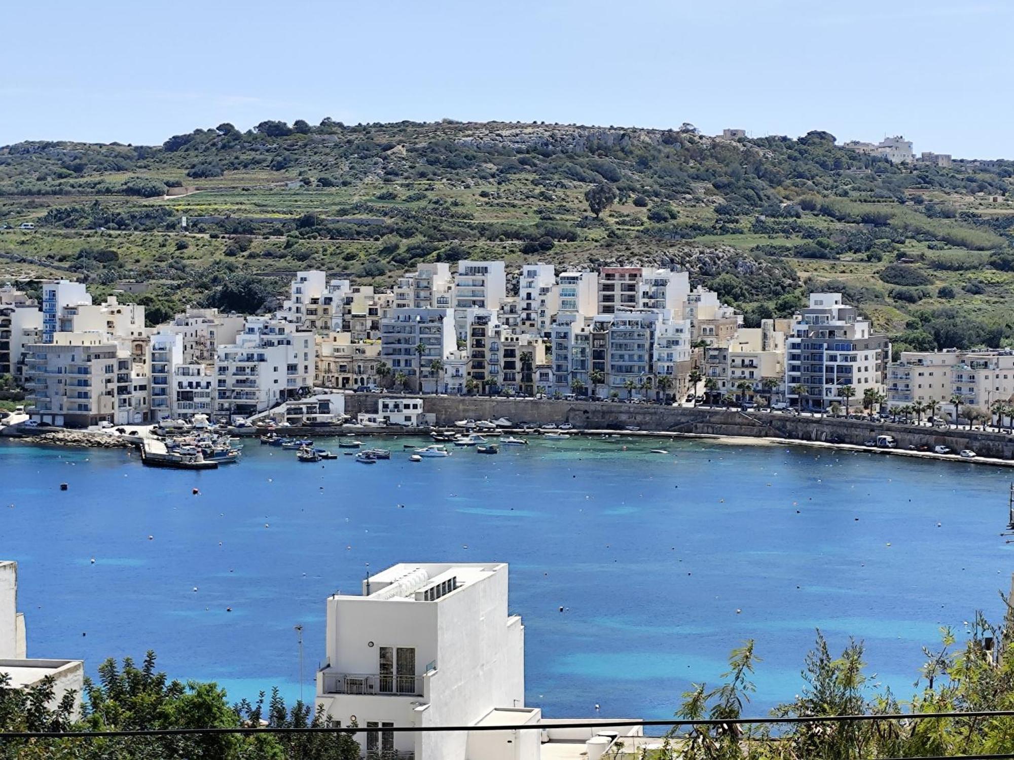 Sea Breeze Bliss - Self Check-In Apartman San Pawl il-Baħar Kültér fotó